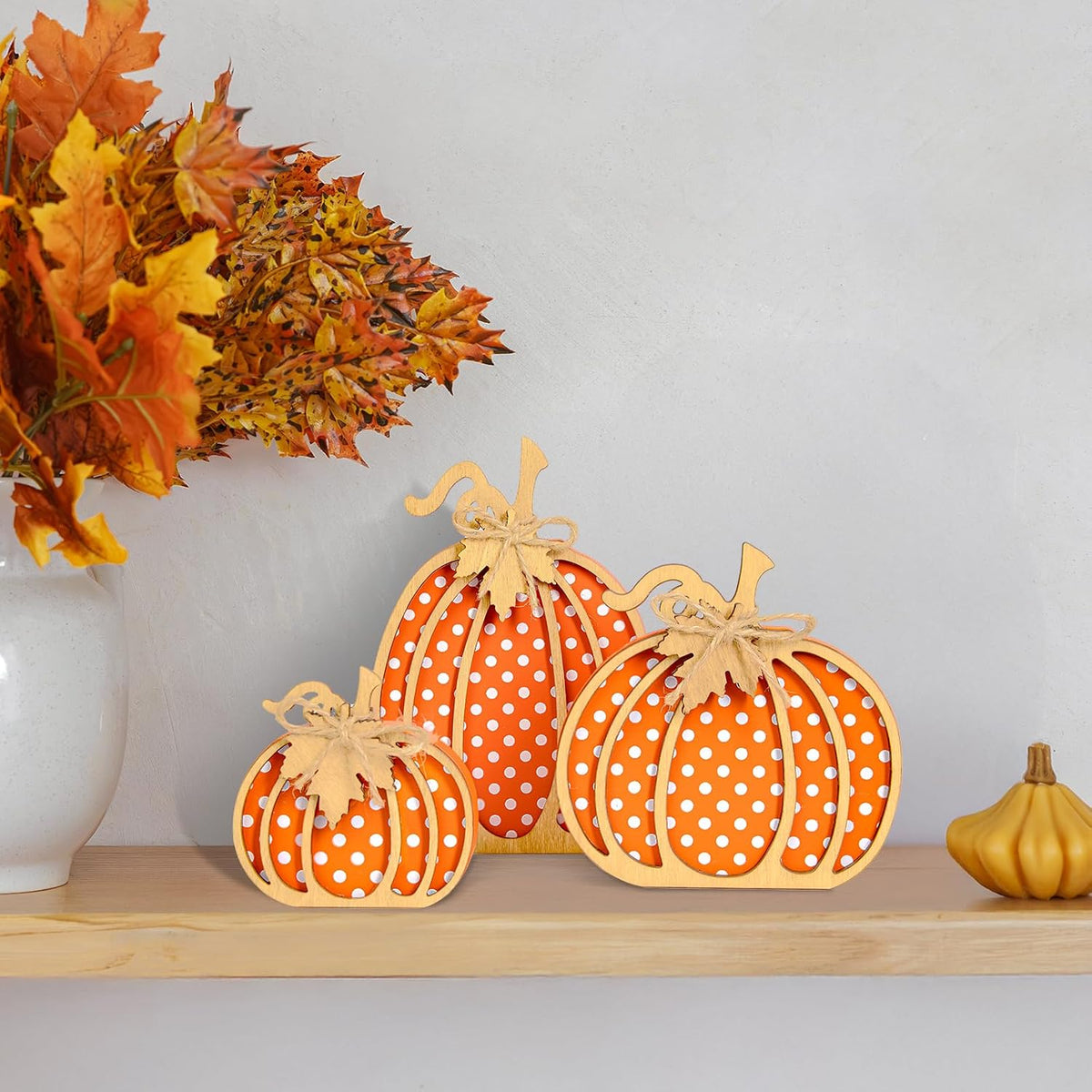 OLANRUN Fall Pumpkin Decor, Thanksgiving Fall Decorations for Home, Wooden Pumpkin Autumn Decor, 3 PCS Handmade Crafts, Thanksgiving Decorations for Indoor, Home Table Tiered Tray Mantel (4-8 Inch)