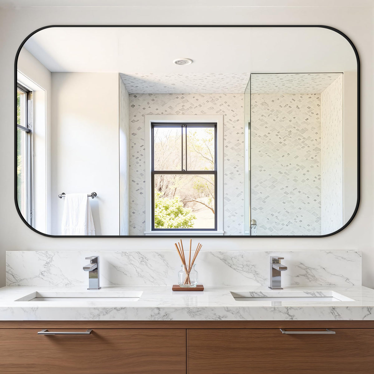 24" x 36" Bathroom Vanity Mirror for Wall, Black